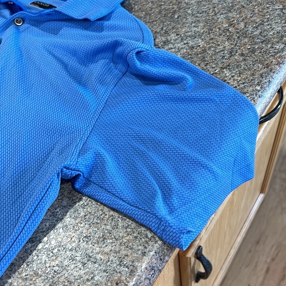 Bolle shirt, size medium - Picture 8 of 8